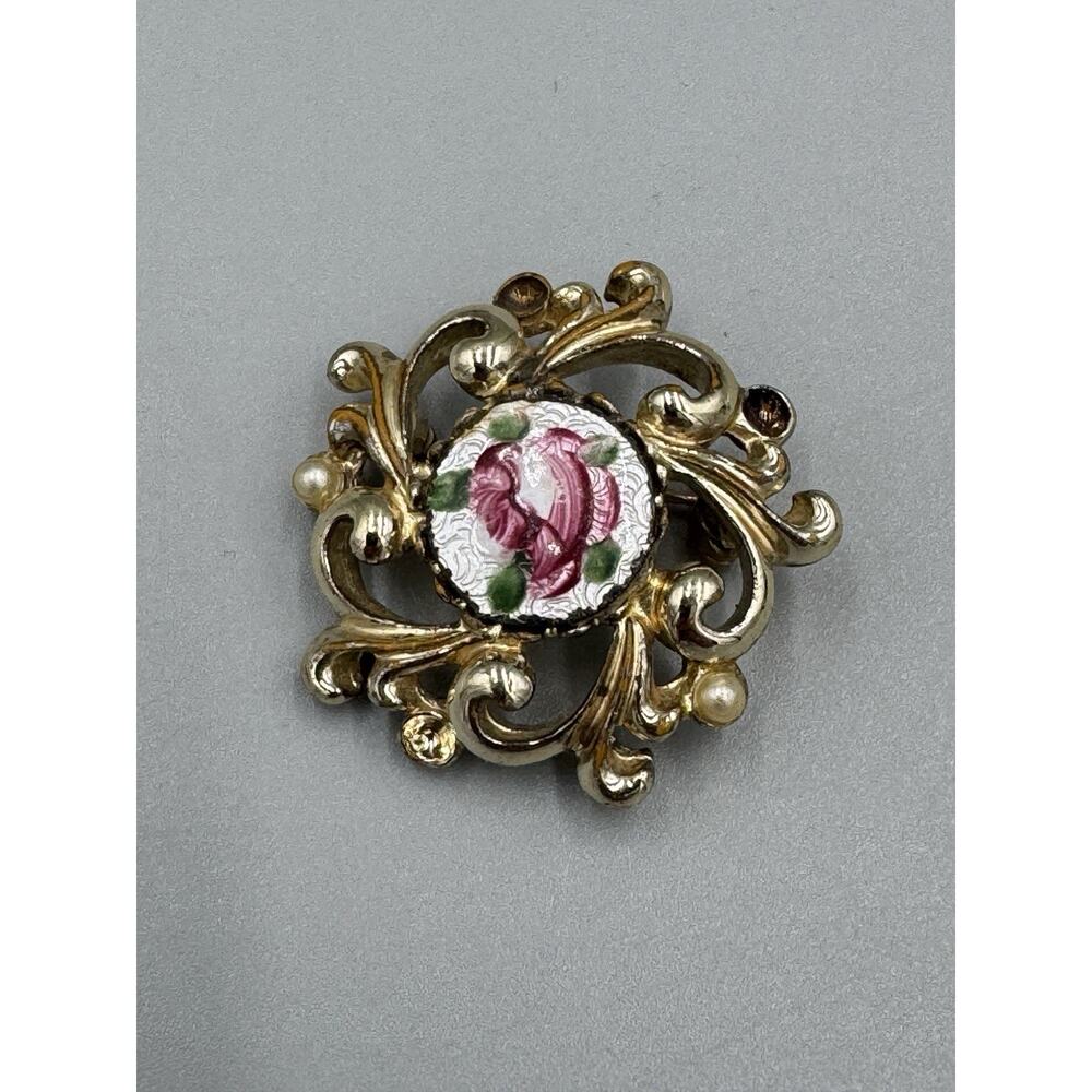 Vintage Rose Victorian Style Gold Colored Trim Brooch READ DETAILS